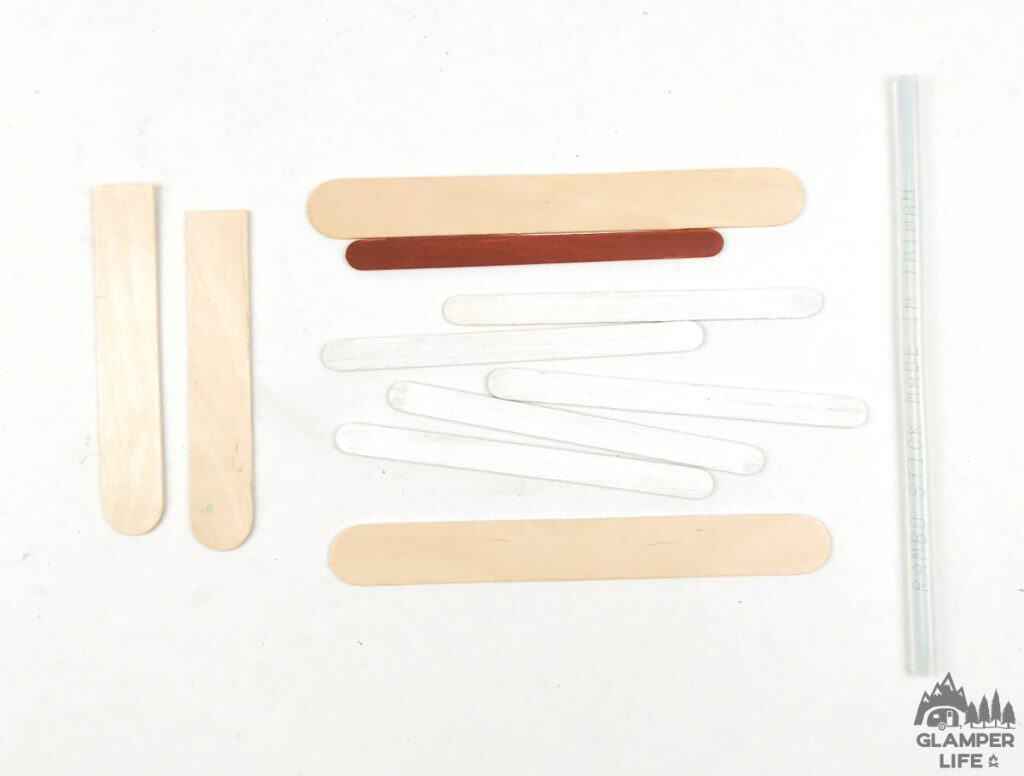 Popsicle sticks ready to glue